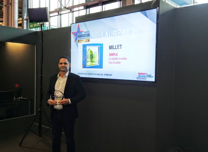 Millet reçoit l'award de l'innovation pour sa fenêtre siMple à Batimat 2019